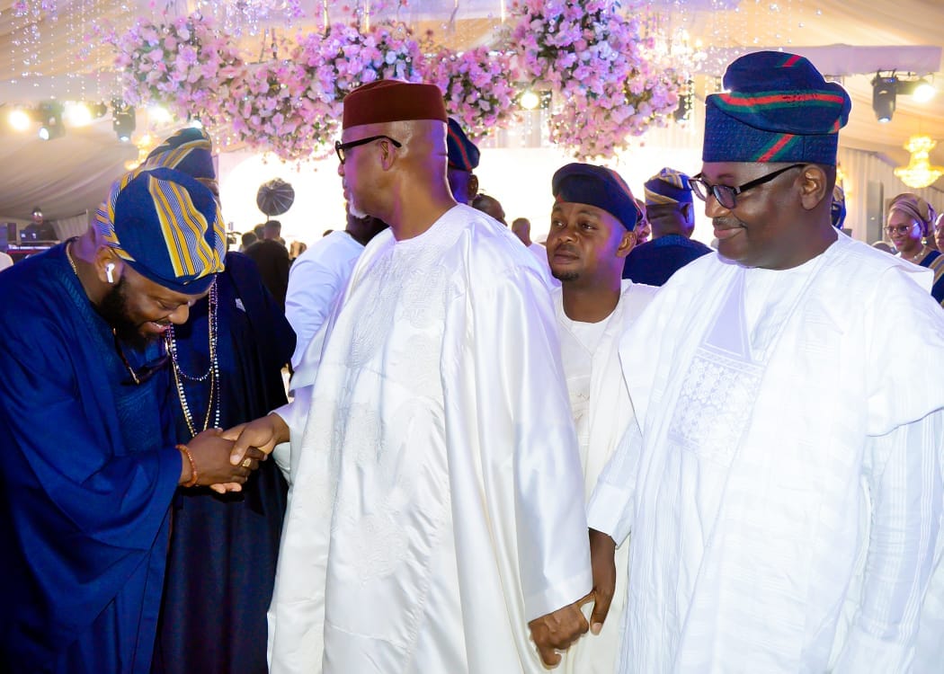 426186600_930383012421684_5123326700367970259_n